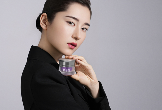 时光雕刻的艺术，万可丽肽二代霜丽颜 焕新上市！ 